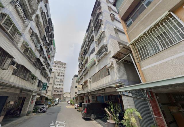 高雄華廈法拍-3