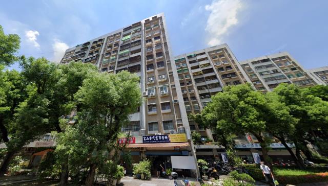 東區大樓法拍-3