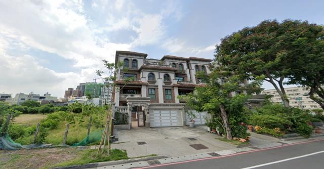 高雄楠梓別墅拍賣-2