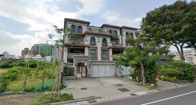 高雄楠梓別墅拍賣-4