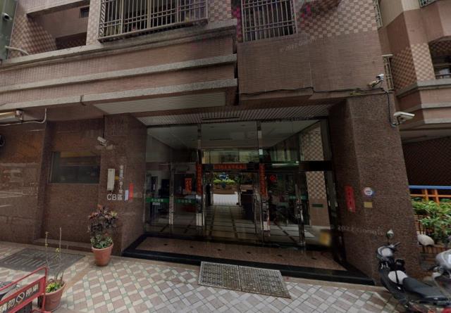 高雄楠梓法拍大樓-4