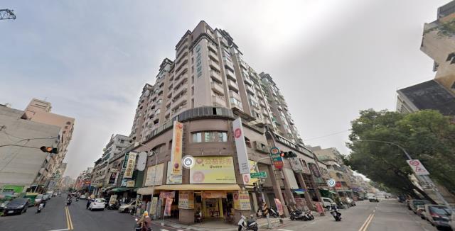 高雄前鎮法拍大樓-4