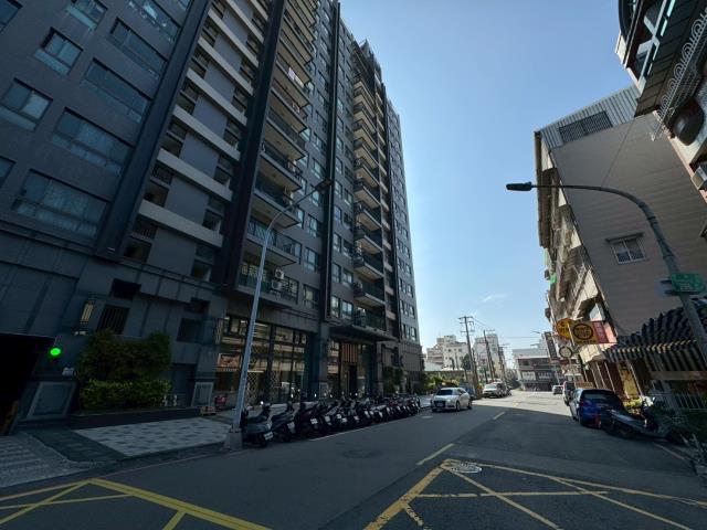 高雄楠梓法拍大樓-3