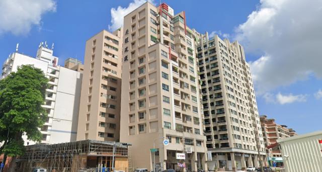 楠梓法拍大樓-4