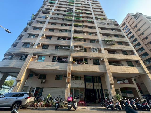 楠梓法拍大樓-6