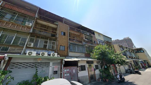 鳳山公寓法拍-5