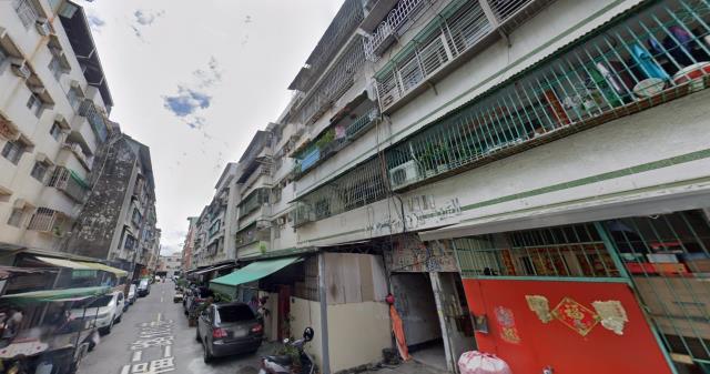 鳳山公寓法拍-3