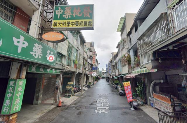 楠梓法拍透天-4