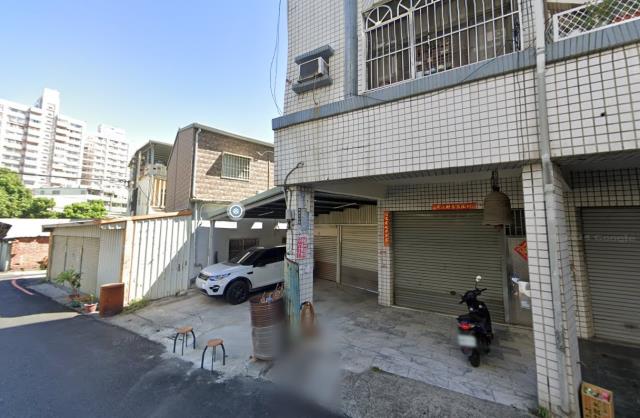 大寮法拍透天-2