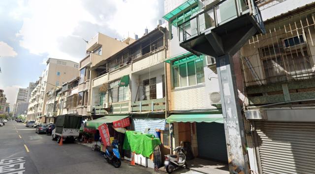 高雄前鎮法拍透天-8