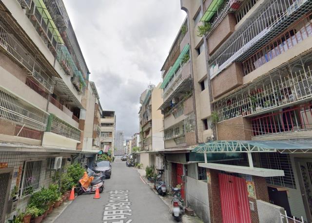 苓雅公寓法拍-3