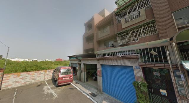 高雄岡山法拍透天-2