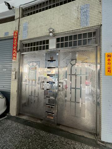 高雄苓雅法拍公寓-9