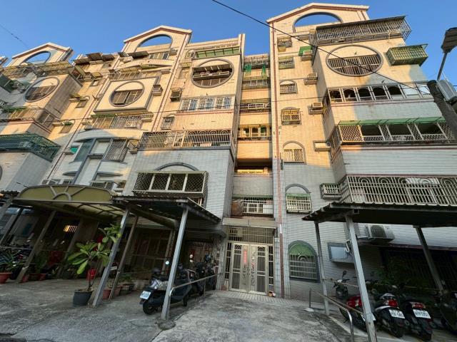 高雄岡山大樓拍賣-9