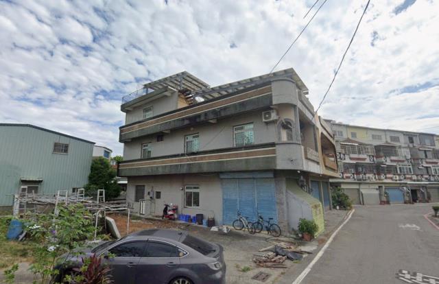 高雄岡山透天法拍-4