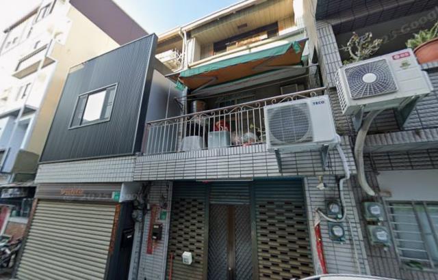 東區拍賣透天-3