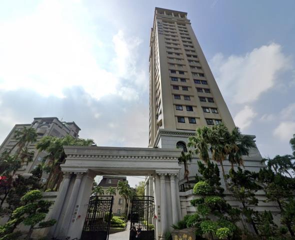 高雄鳥松拍賣大樓-4