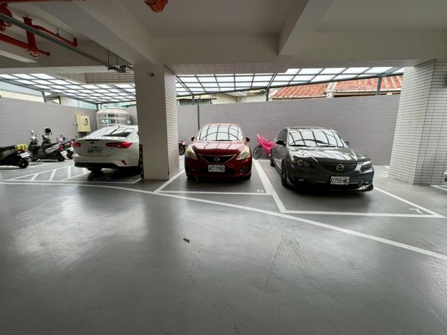 高雄法拍華廈-3