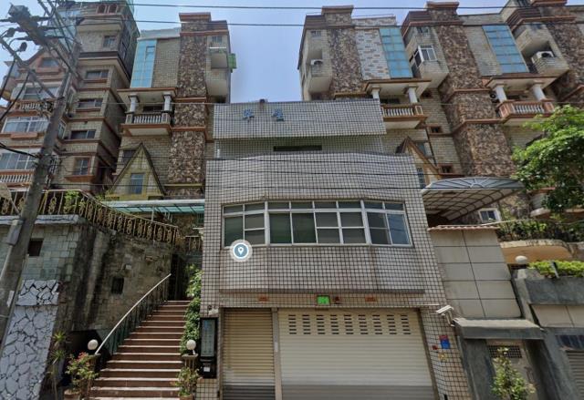 鳥松透天法拍-4