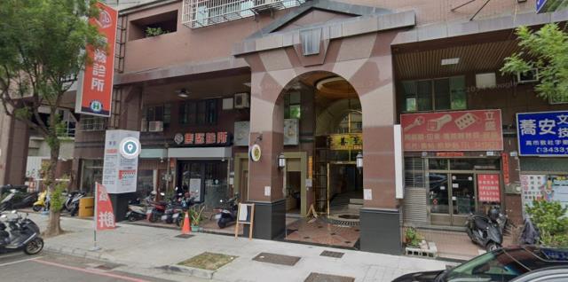 高雄拍賣大樓-4