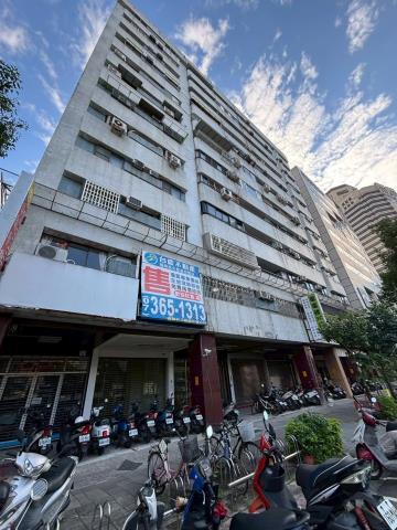 高雄拍賣大樓-3