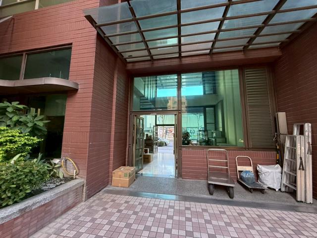 左營法拍大樓-3