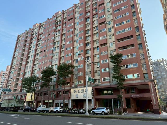 左營法拍大樓-9