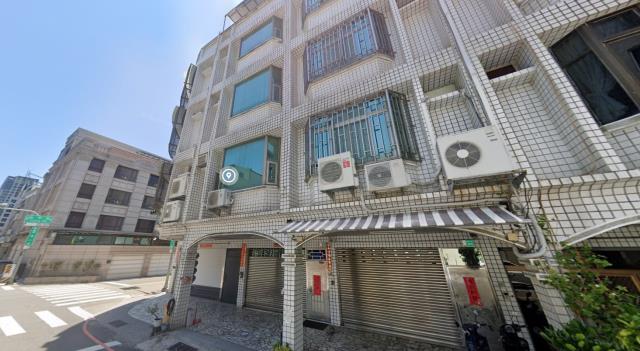 台南安平法拍透天-2