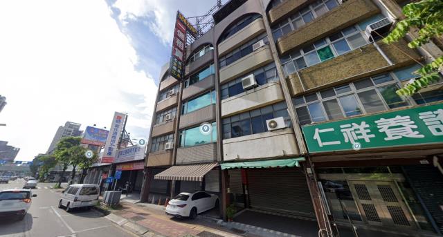 高雄三民區拍賣透天-2