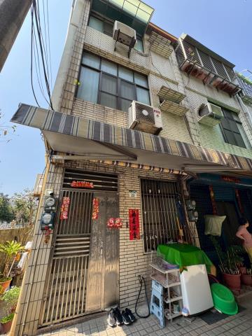 高雄前鎮透天拍賣-2