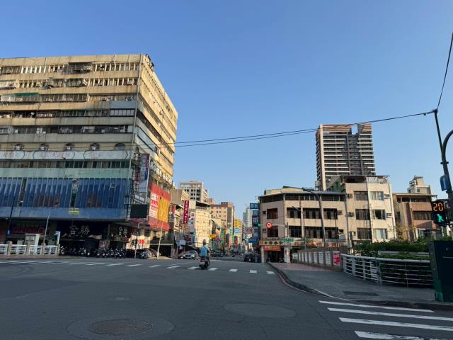 三民區拍賣華廈-5