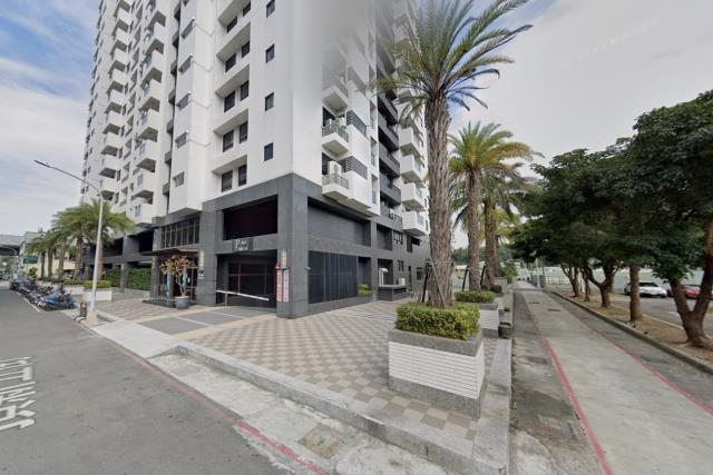 高雄鳳山大樓法拍-4