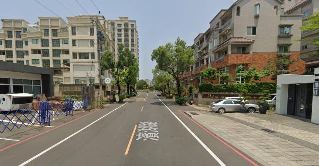 高雄鳥松透天拍賣-6