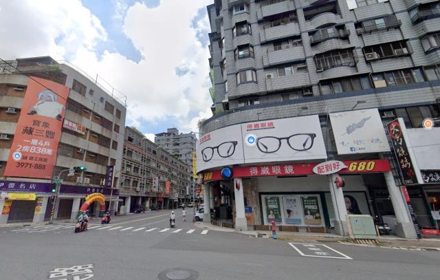 高雄三民區法拍店面-5