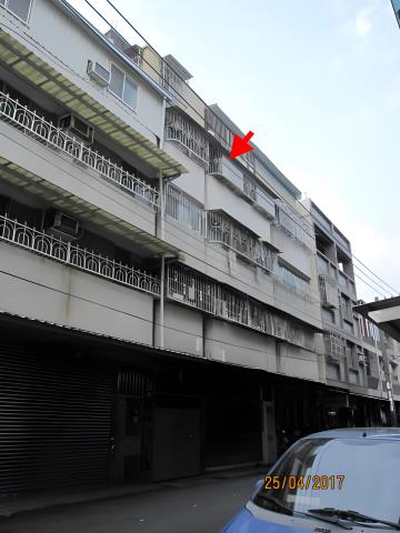 高雄鳳山拍賣公寓-4