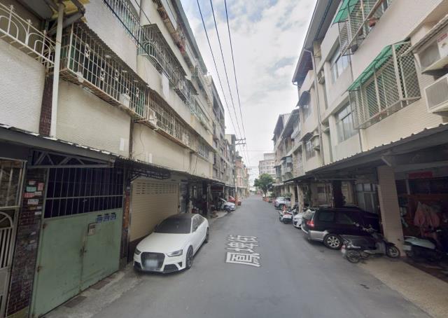 高雄鳳山拍賣公寓-6