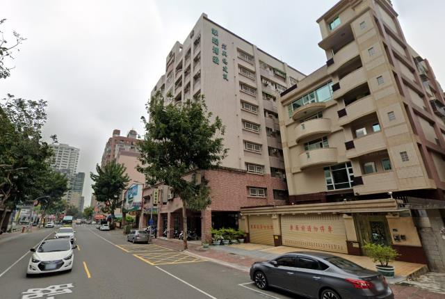 高雄左營法拍大樓-5