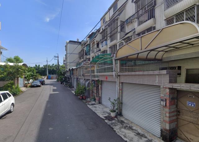 高雄岡山透天法拍-5