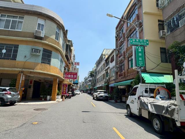 前鎮華廈法拍-3