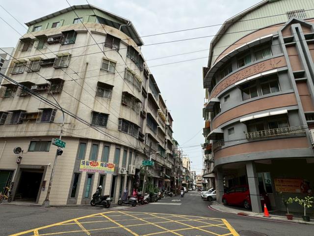 高雄鳳山法拍公寓-4