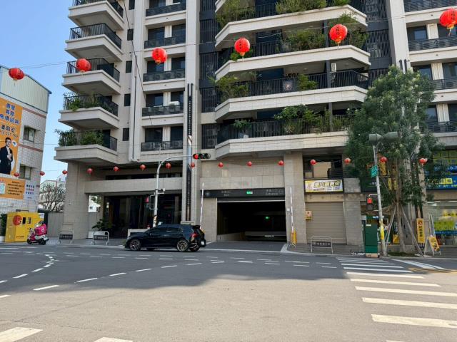 鳳山法拍大樓-6