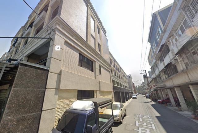 梓官法拍透天-9