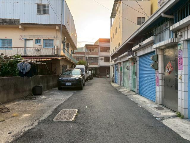 高雄大寮法拍透天-3