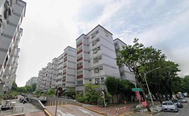 鳳山法拍大樓-3