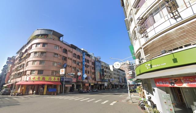 高雄苓雅法拍透天-4