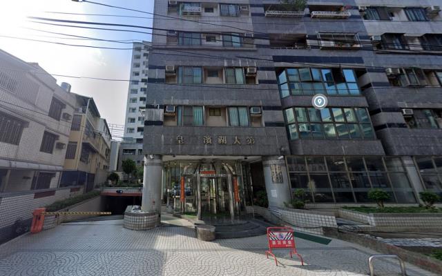 鳳山法拍大樓-7