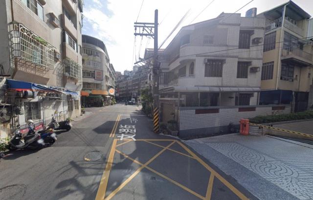 鳳山法拍大樓-8