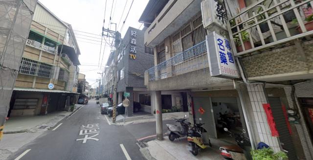 台南新化法拍透天-2