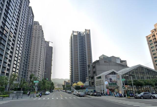 高雄鼓山大樓法拍-9