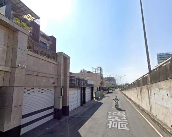 高雄小港拍賣透天-4